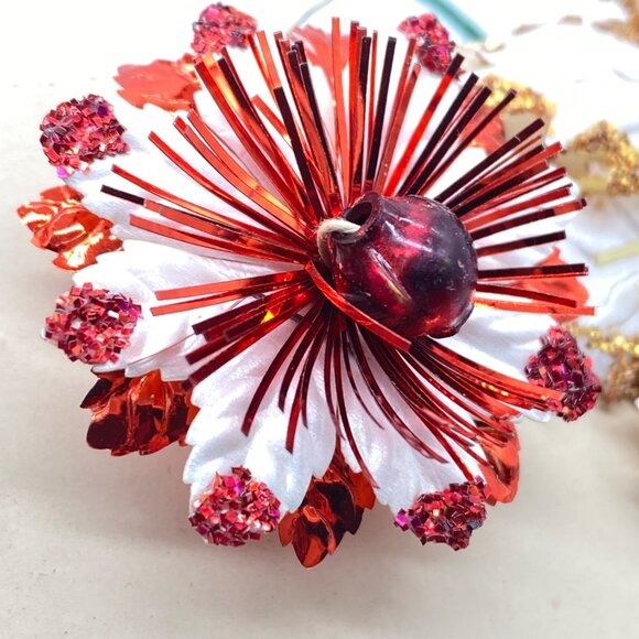 Vintage Christmas Decorative Picks Gold Birds Glittered Flowers Japan Set Of 5 - Picture 9 of 11